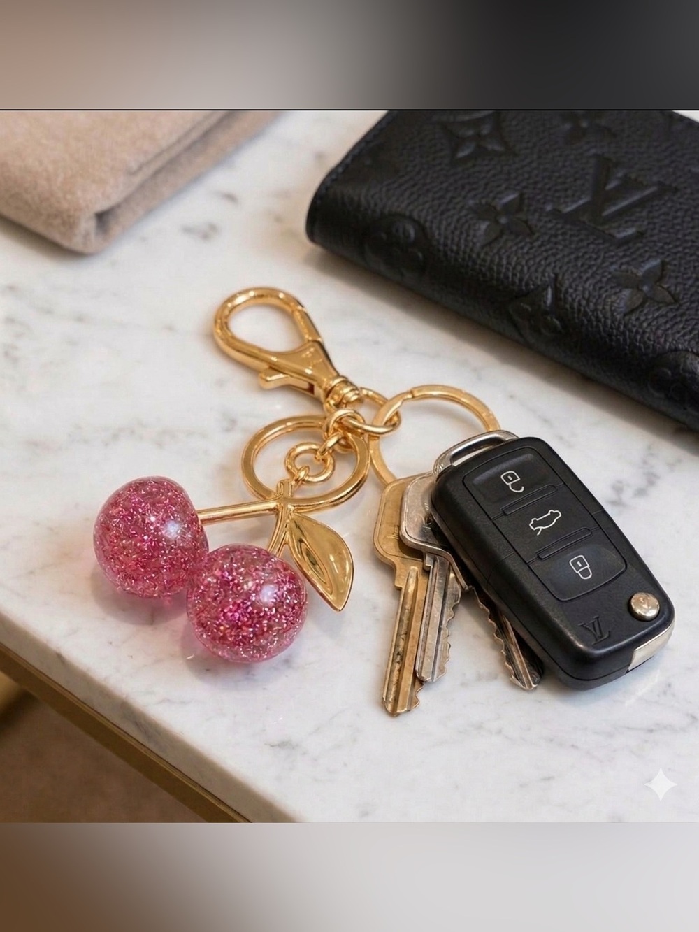 Glitter Cherry Bag Charm Keychain Resin Fruit Purse Key Ring Gold Tone Large - Picture 2 of 6